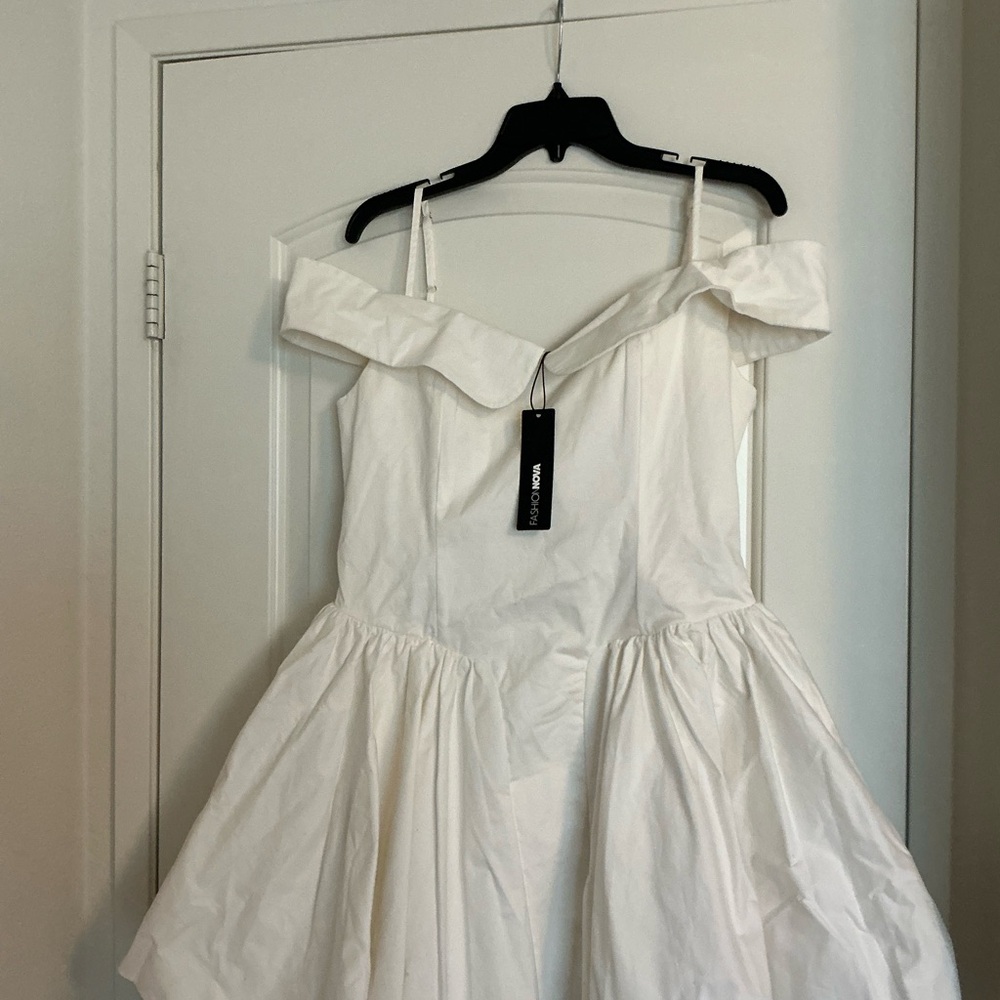Fashion Nova Strapless White Dress